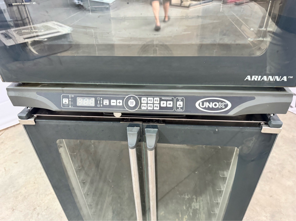Печь конвекционная UNOX XFT 135