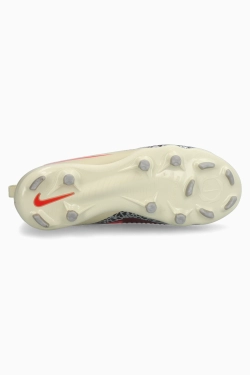 Бутсы Nike Phantom 6 High Academy FG/MG Junior