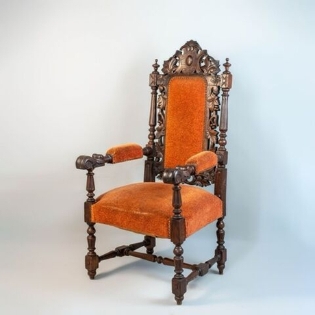 Винтаж: Кресло в рыцарском стиле из дуба