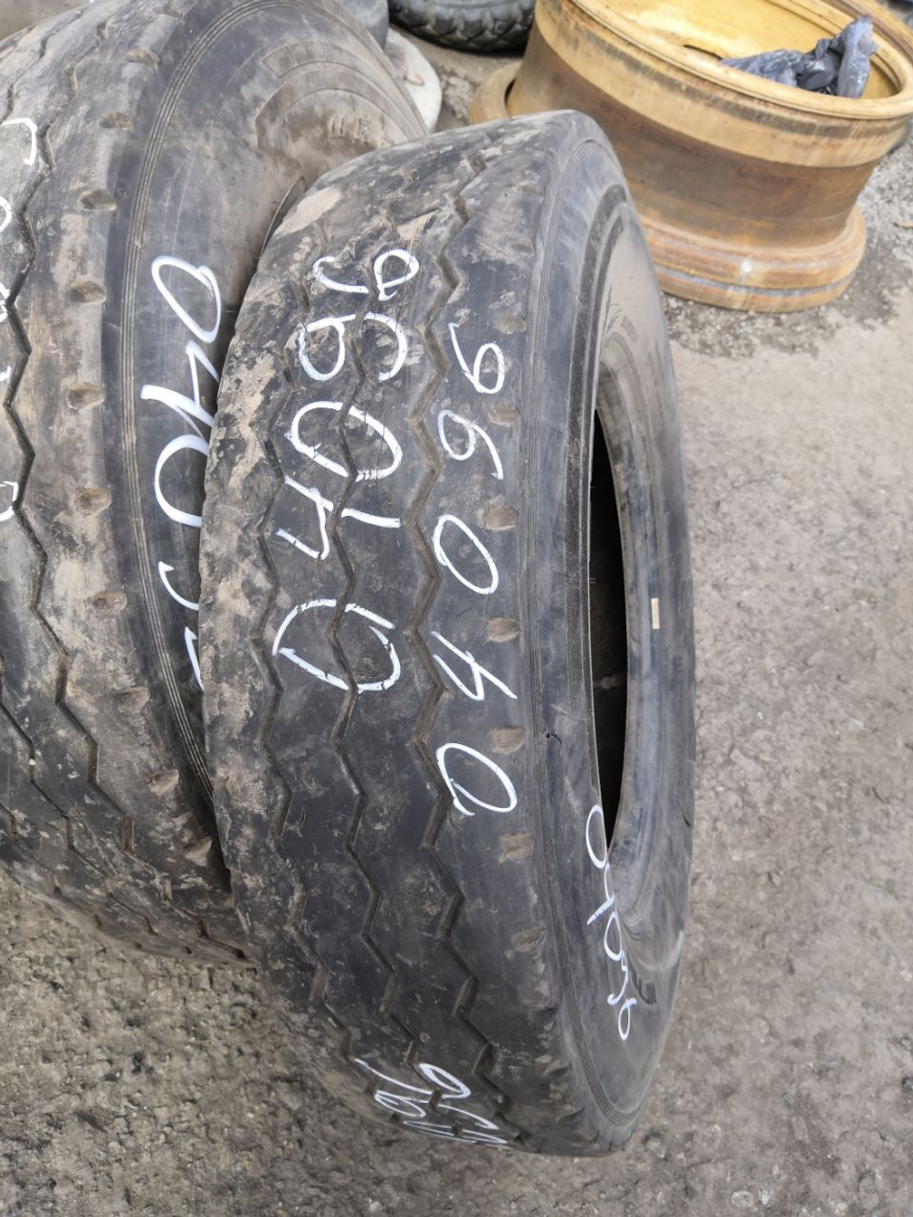 11R22.5 Kama NF701 шина б/у