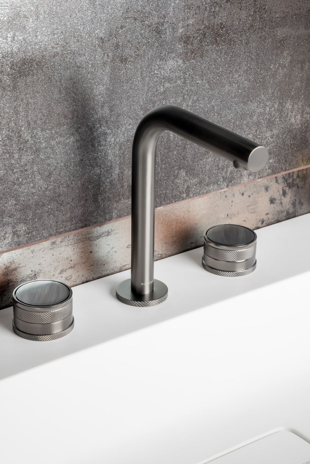 Смеситель на столешницу PRESTIGE на 3 отв. GUN METAL