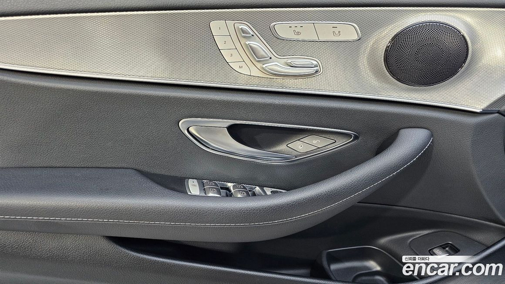 Mercedes-Benz E-Class W213 E300 Avangarde (08.2019)