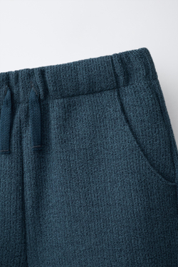 ZARA ОДНОТОННЫЕ ШОРТЫ ИЗ РЕЛЬЕФНОЙ ТКАНИ, ГЛУБОКИЙ СИНИЙ