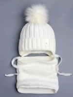 Шапка для девочки зимняя вязаная и снуд