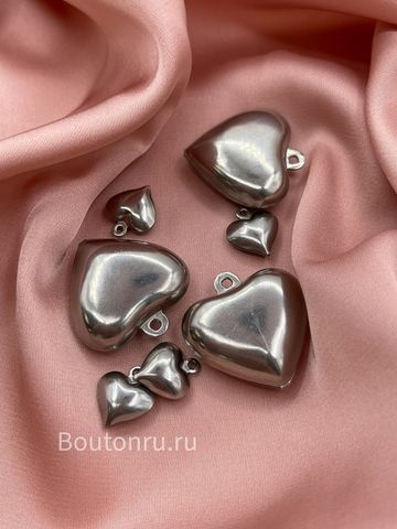 Подвеска/кулон металлический в форме сердца серебристый