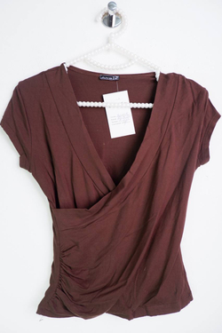 Футболка на запАх, визуально 40/42 размер