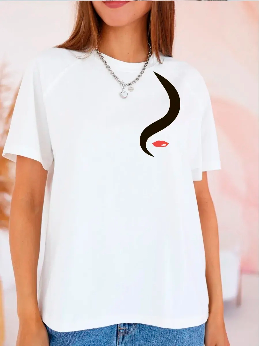 Футболка больших размеров с принтом полецуй