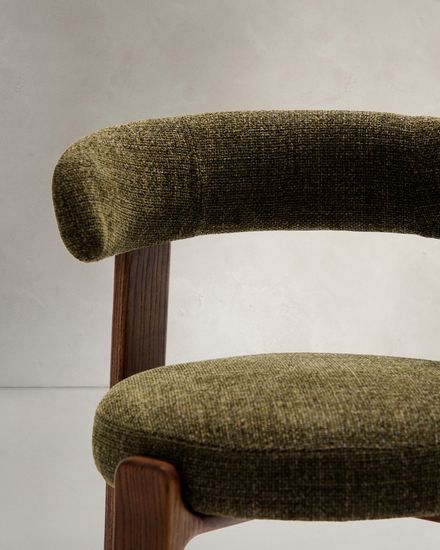 Granite Стул на 4 ножках из зеленого шенилла и массива ясеня в отделке орех La Forma Испания