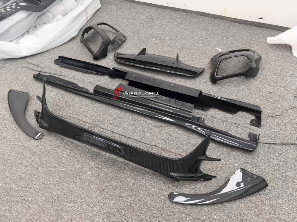 Карбоновый обвес на замену для Ferrari 812 Superfast GTS 2017+ Феррари