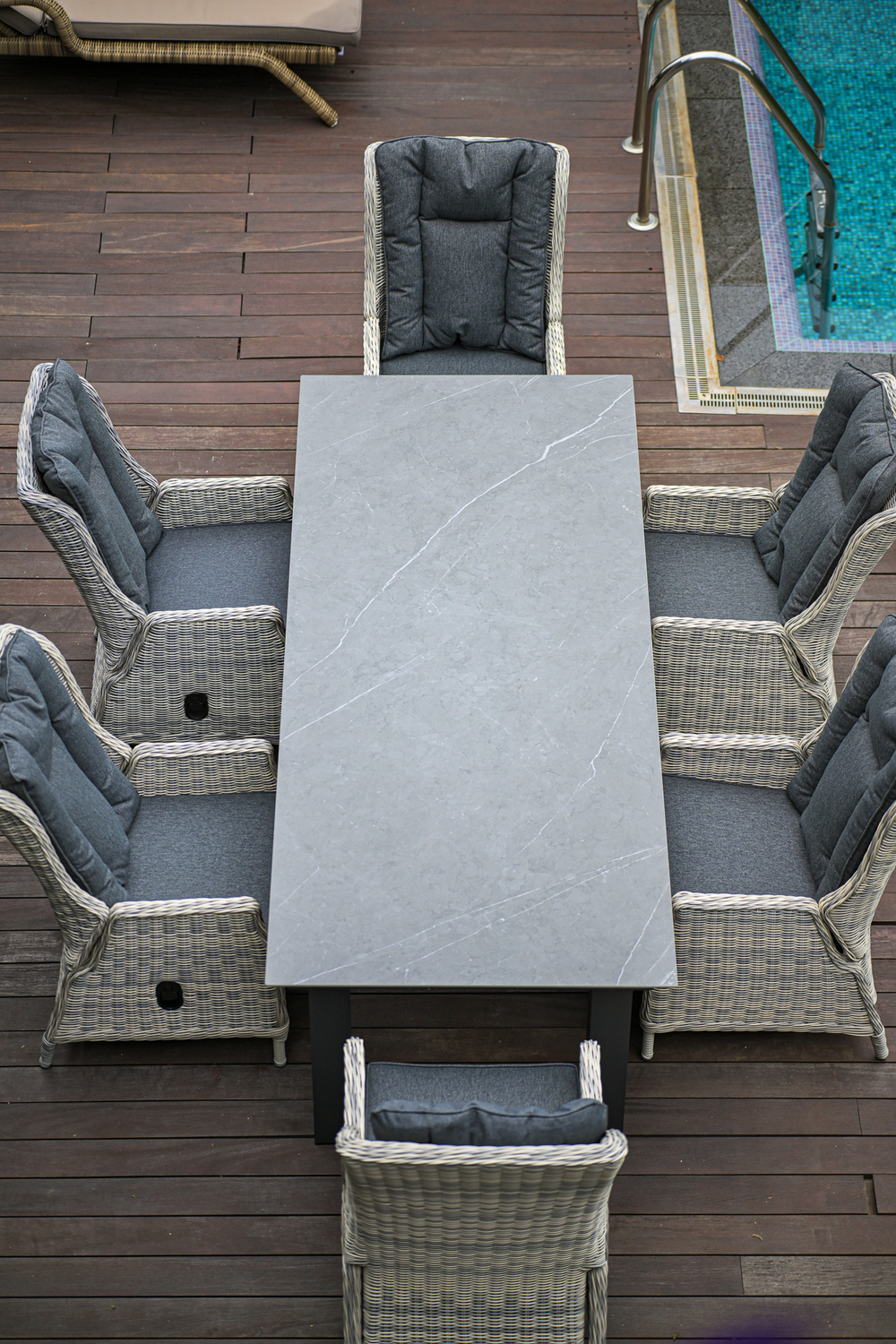 Обеденный стол Besta Fiesta НЕАПОЛЬ, серый