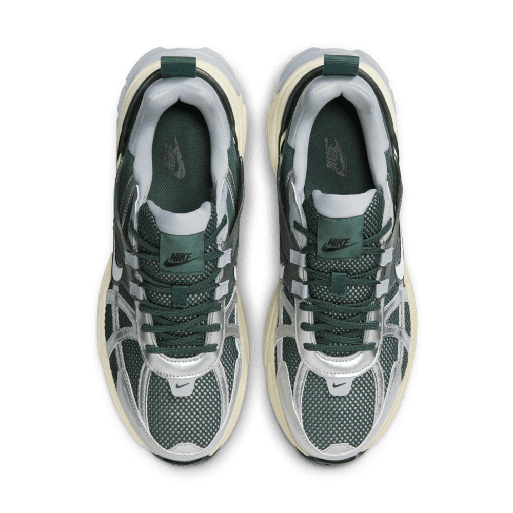 Nike V2k Run Vintage