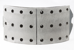 Колодка барабанного тормоза а/м КАМАЗ-ЕВРО 6440, 6520, 6522 ЛИТАЯ (накладка: длинная+длинная) (1шт.) ААЦ/ЗМД (г. Набережные Челны)