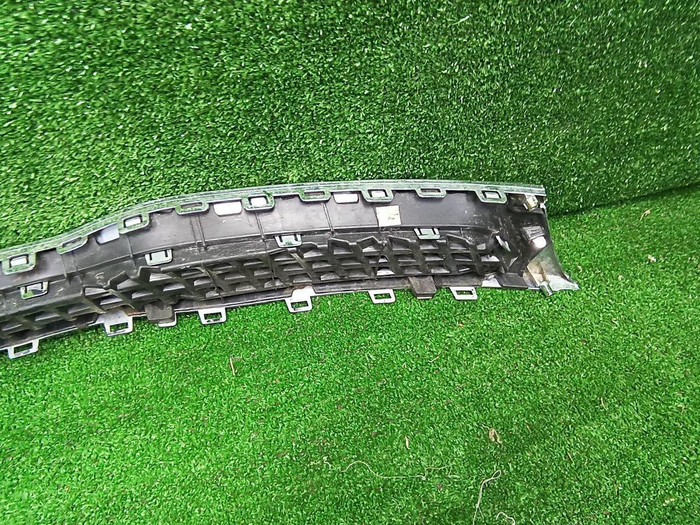 Решетка радиатора KIA Rio 4 X-Line (2017-2020)