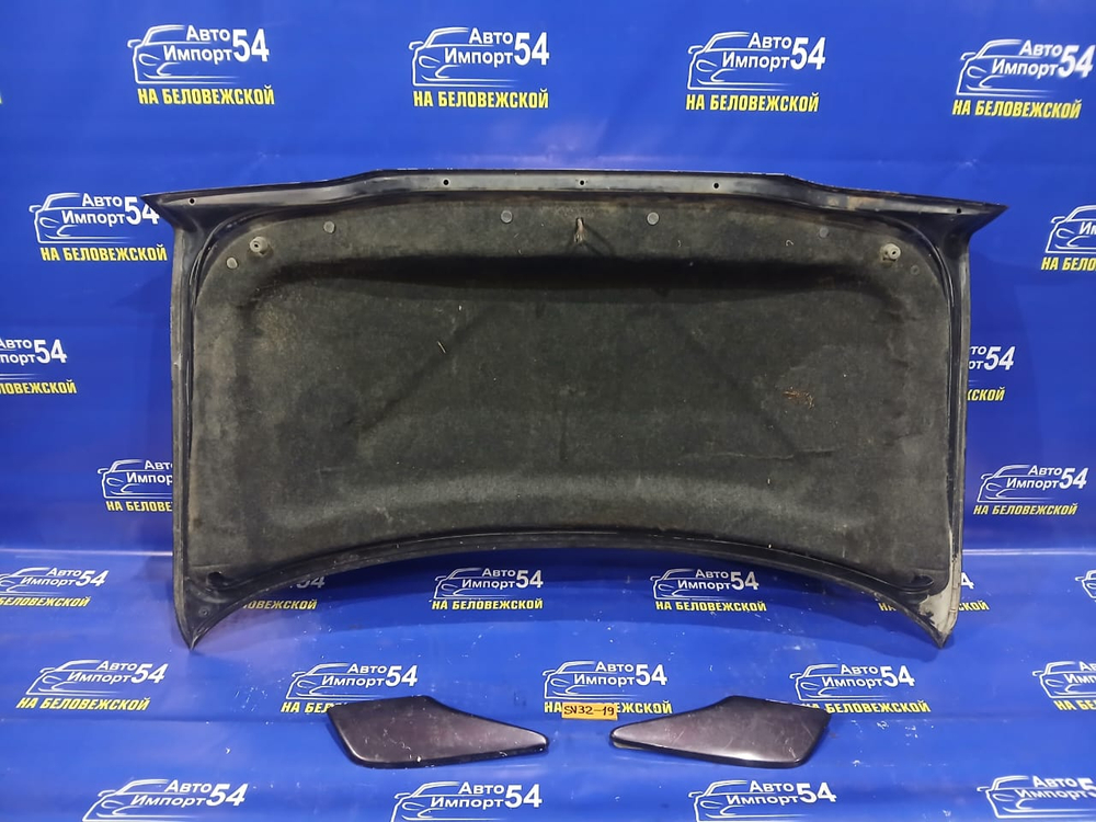 Крышка багажника TOYOTA VISTA 1990