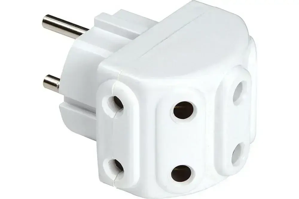 Разветвитель 5 гнезд без заземления, белый (10А, 250В )