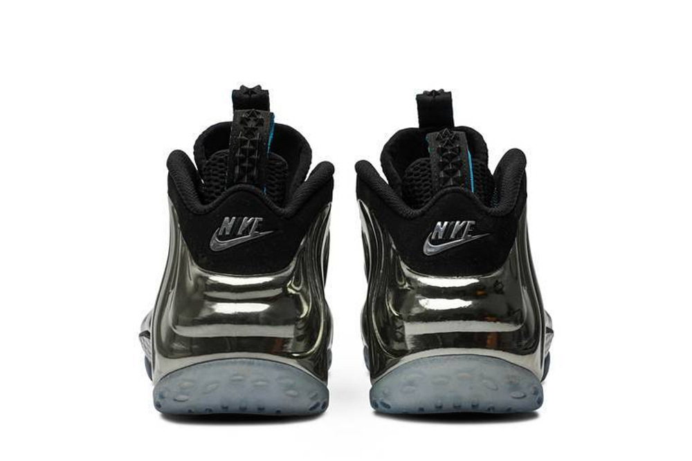 Nike Foamposite One Chromeposite Hyper Sneakers