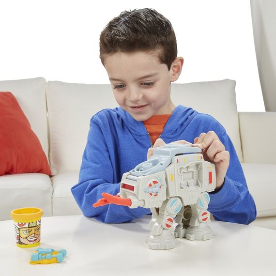 Play-doh Star Wars At-at Attack Toy With Can-heads