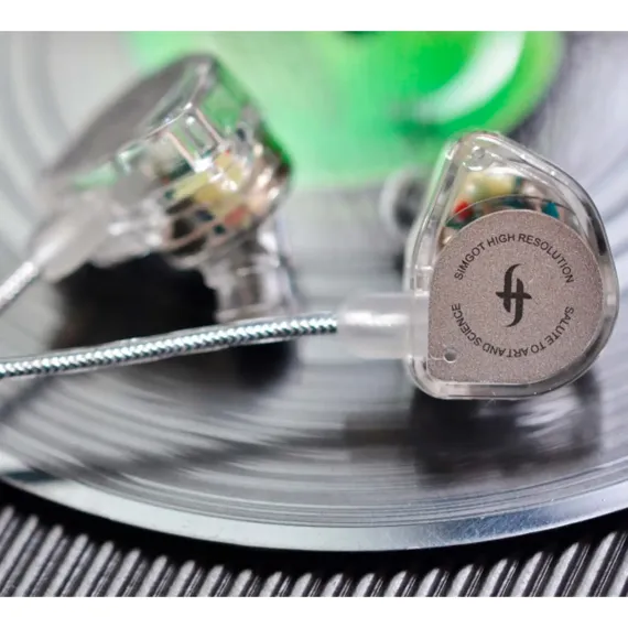 SIMGOT EW100 with mic