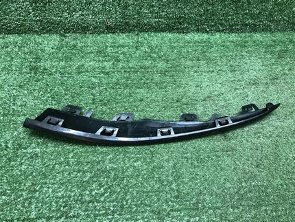 Накладка перед. бампера Mercedes C w205 18-23 AMG
