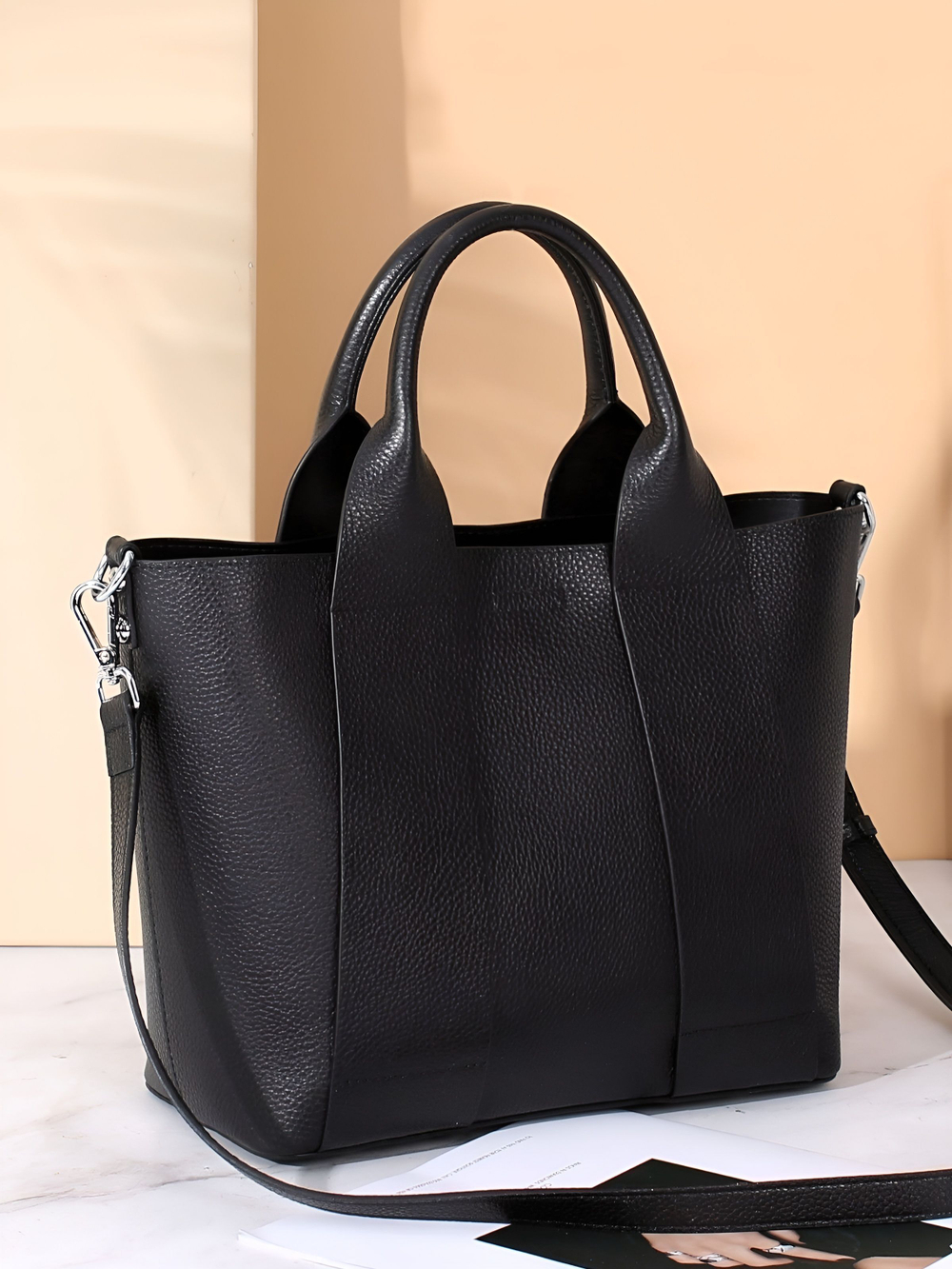 женская сумка на плечо из натуральной кожи