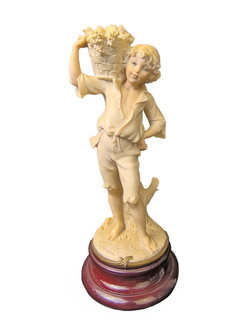 Статуэтка "Джузеппе Армани" Capodimonte