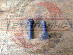 Болт M6*1*25 DIN933