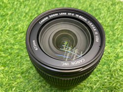 Canon EF-S 15-85mm 3.5-5.6 IS USM