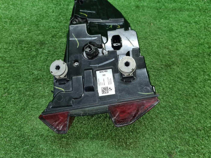 Фонарь левый внешний BMW X5 G05 (2018-2023)