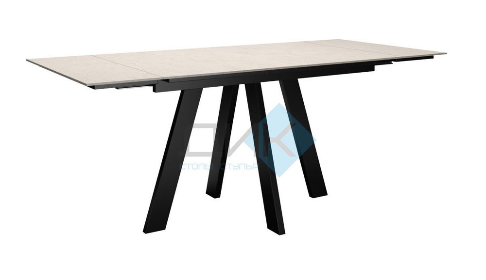 Стол DikLine DM110 опоры чёрные