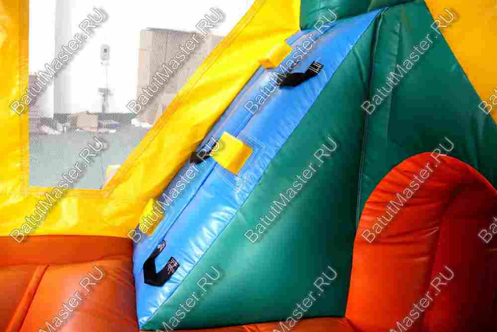 Небольшой надувной батут "Лесной домик"