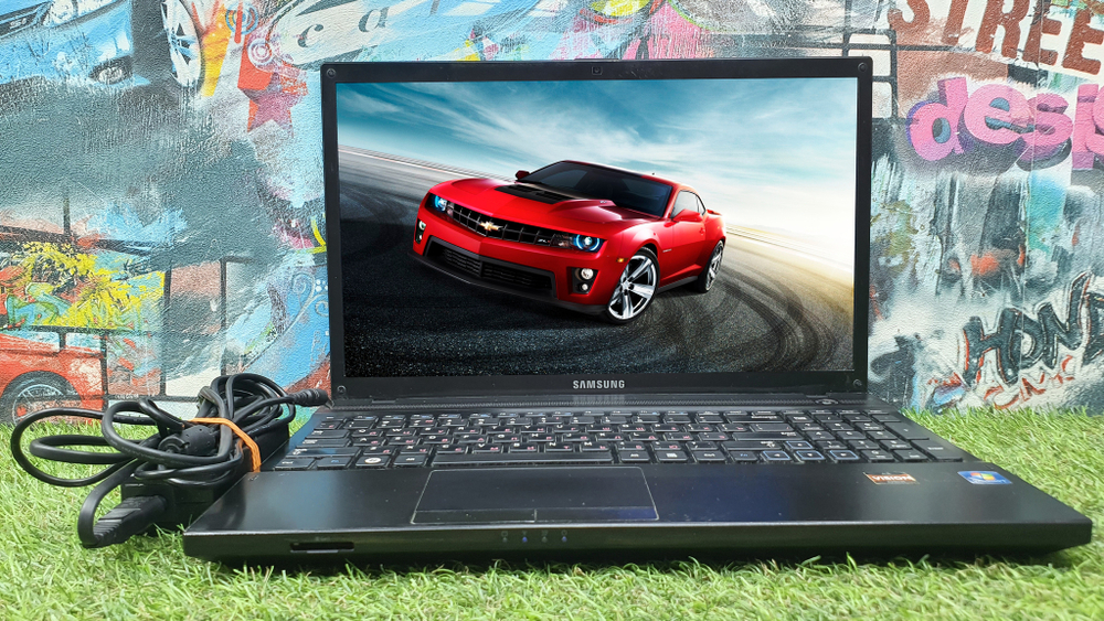 Ноутбук Samsung 305E5A 1366x768, AMD A4 1.9 ГГц, RAM 6 ГБ, SSD 128 ГБ