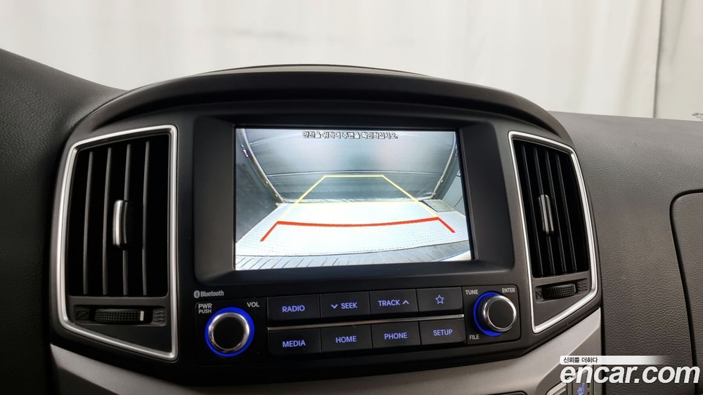 Hyundai The New Grand Starex Van 3-х местный (02.2021)