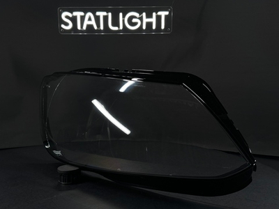 Правое стекло Volkswagen Caddy 2010-2015