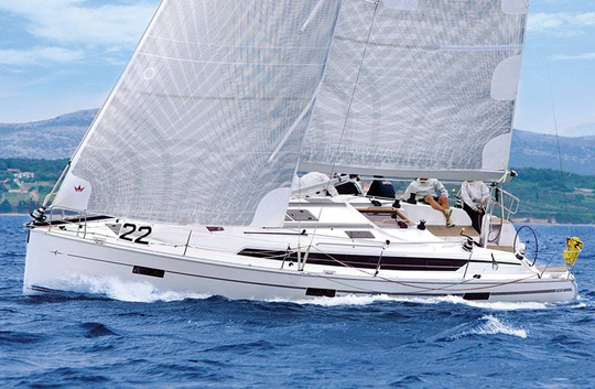 Bavaria Cruiser 41 Style