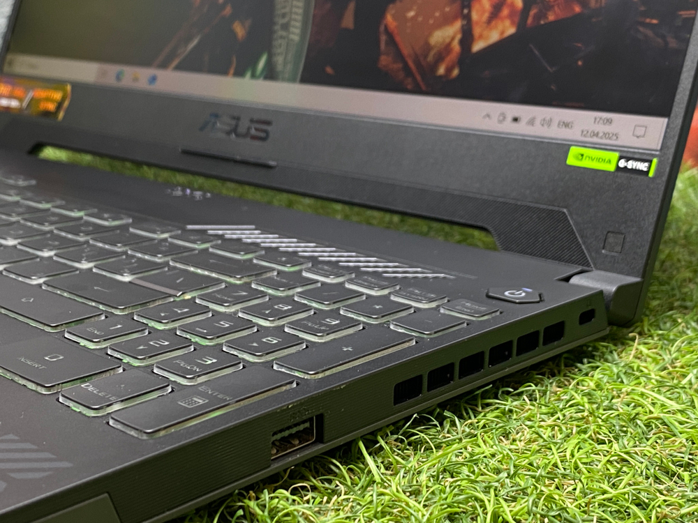Игровой Asus Ryzen 7/RTX 4060 8GB/FHD IPS 144Hz/16GB/512GB/TUF Gaming A15 FA507NV-LP023[90nr0e85-m002a0]/Windows 10
