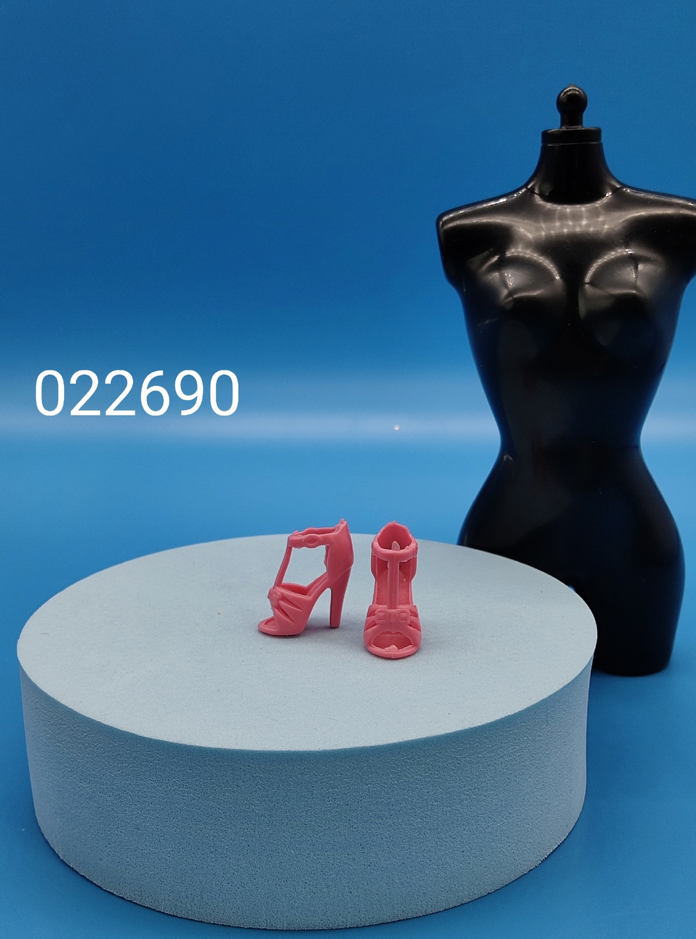 Обувь для куклы Барби 022690