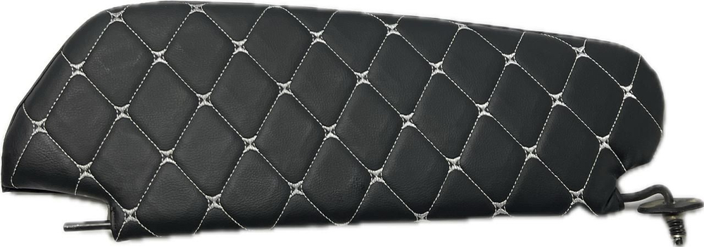 Чехлы на козырьки Волга 3110, 31105 (белая нить Бабочка)