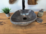Раковина из речного камня RS-65788 39х33х14 из натурального камня