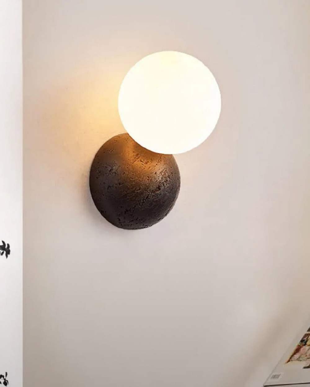 Бра из травертина