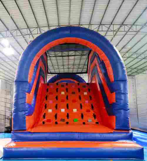 Надувная полоса препятствий 3 модуля «Веселый забег» 15*3*4 м