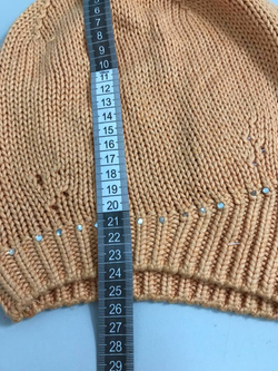 Шапка со стразами