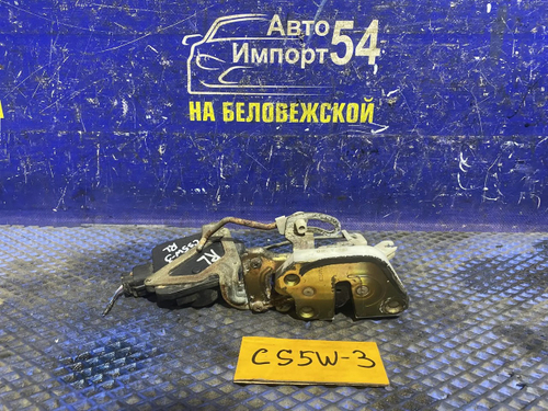 Замок двери задней левой MITSUBISHI LANCER CEDIA 2000