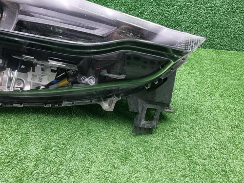 Фара правая Mazda CX-5 2 (2017-2021) Full LED