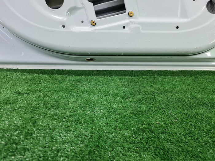 Дверь передняя левая Jaguar XE (2015-н.в.)