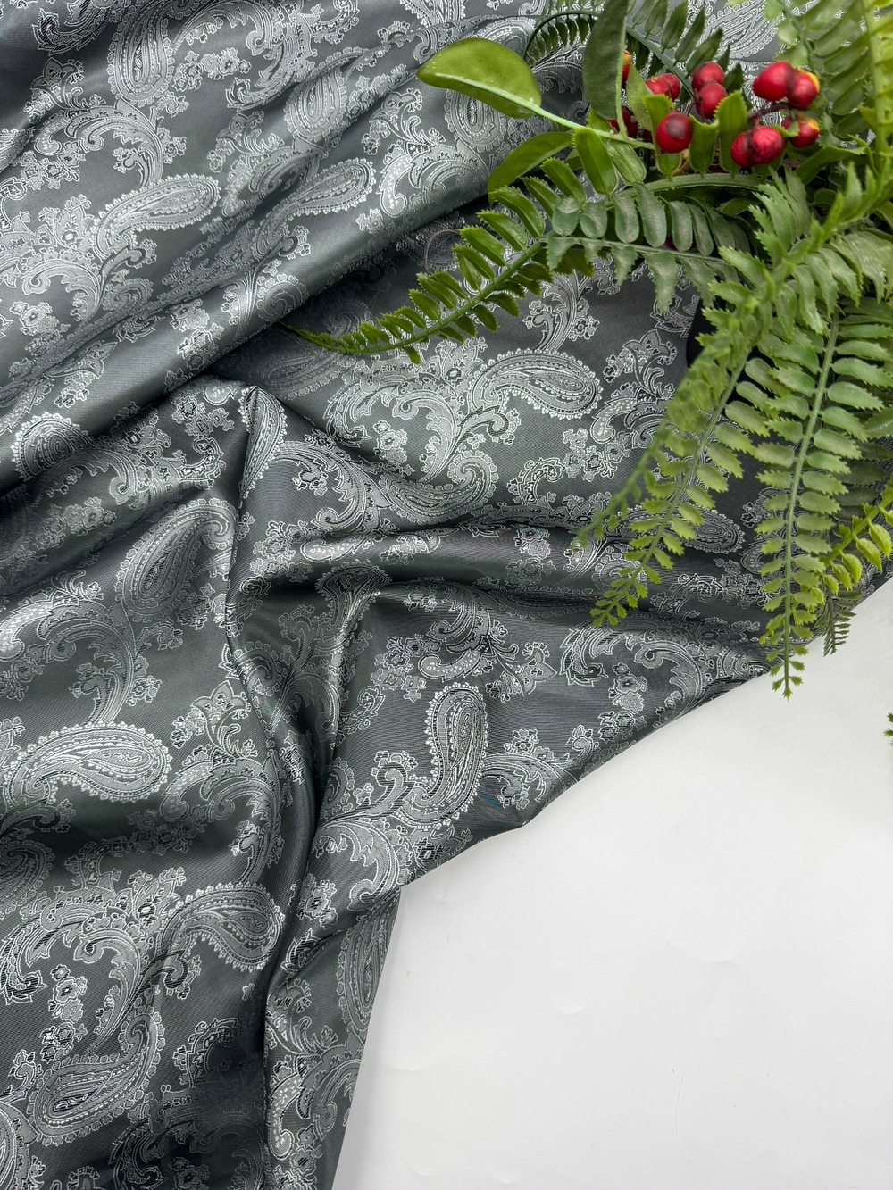 Подкладочная ткань огурцы графит