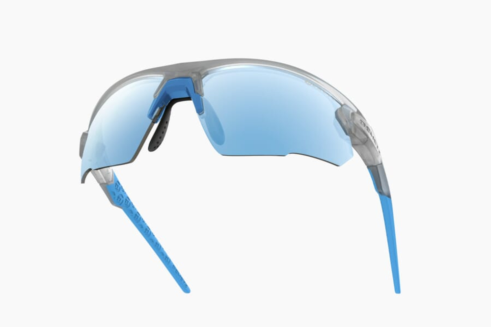 Спортивные очки Demetz Track / Mat Crystal Grey / Blue 72-16 Yellow Photochromic Blue Revo Cat.1 to 3