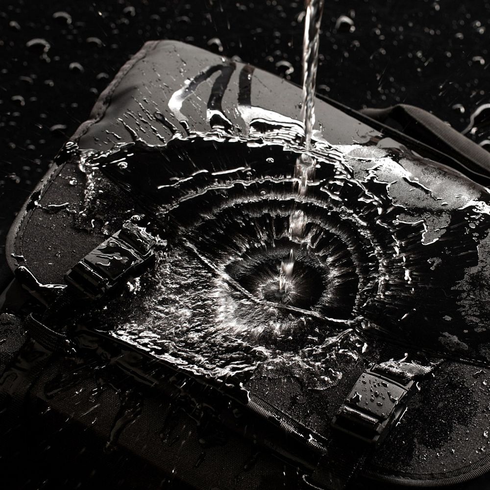 Tenba DNA Messenger 13 Black