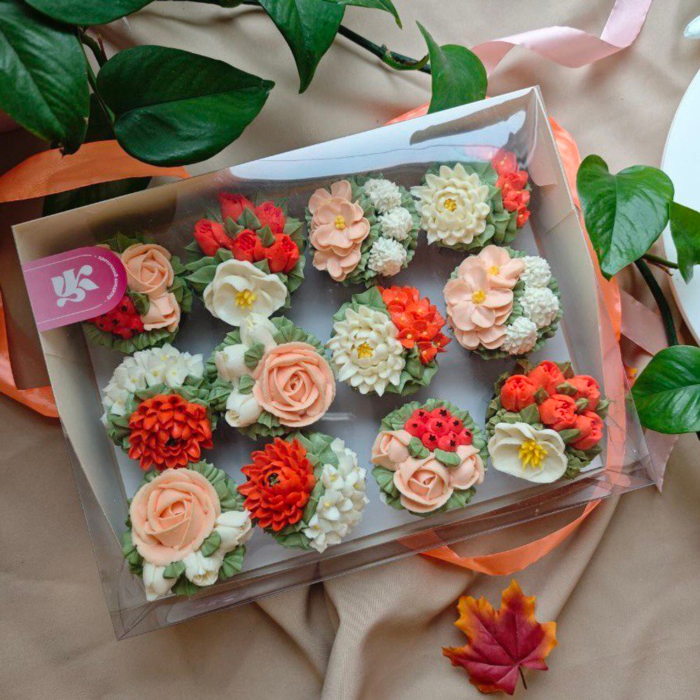 Набор "12 шоколадных горшочков с цветами" — эксклюзивные авторские десерты