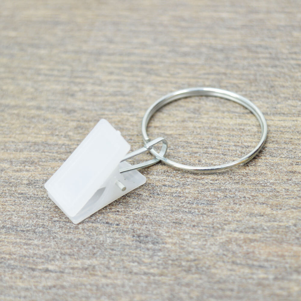 Зажим для штор пластмассовый с кольцом d3см (25шт)