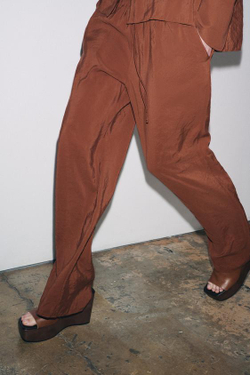 ZARA БРЮКИ ИЗ ЛЕГКОЙ ТКАНИ — ZW COLLECTION, КАРАМЕЛЬНЫЙ